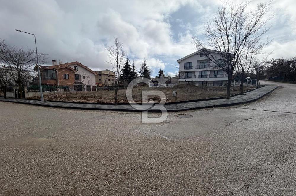 İNCEK BULVAR LOFT ARKASI KÖŞE PARSEL 603 M² SATILIK ARSA
