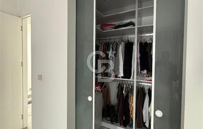 Yenikent'te Satılık Havuzlu Villa !!!