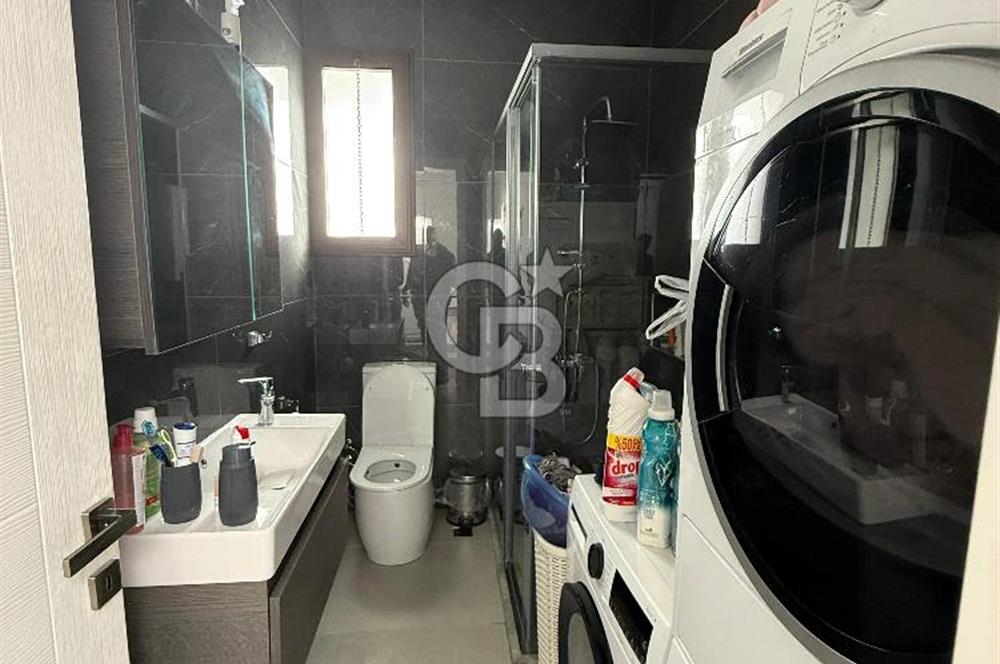 Yenikent'te Satılık Havuzlu Villa !!!