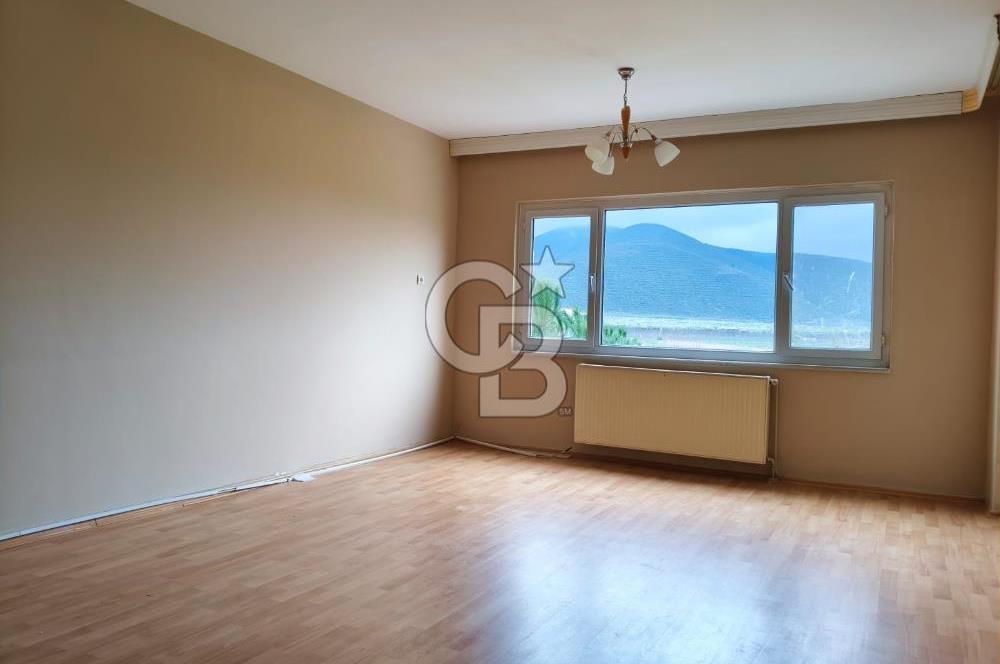 İZNİKTE DARKA SİTESİ KARŞISINDA SATILIK 3+1 PERDE BETONLU DAİRE