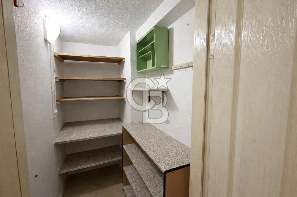 BAYRAKLI ÖZKANLAR MERKEZİ KONUMDA TEMİZ KİRALIK 3+1 DAİRE