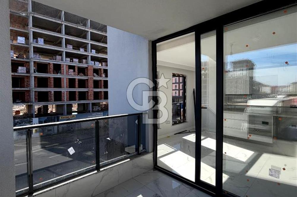 Cumhuriyet Mahallesinde Bulvar üzerinde 2+1 daire