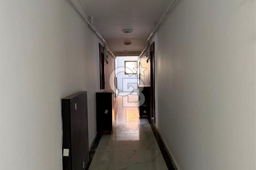 Cumhuriyet Mahallesinde Bulvar üzerinde 2+1 daire