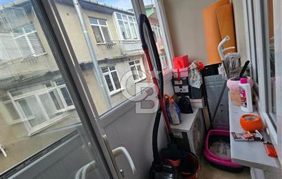 Kadıköy Yeldeğirmeni'nde 2+1 Satılık Temiz Daire