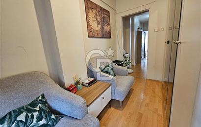 Kadıköy Yeldeğirmeni'nde 2+1 Satılık Temiz Daire