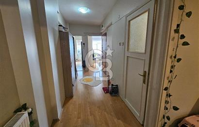 Kadıköy Yeldeğirmeni'nde 2+1 Satılık Temiz Daire