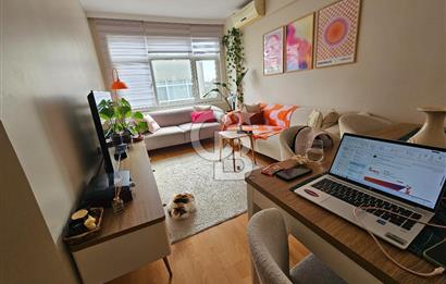 Kadıköy Yeldeğirmeni'nde 2+1 Satılık Temiz Daire