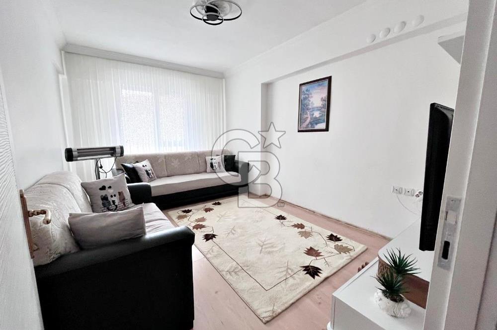 ŞEHİTLER CADDESİ KATTA ASANSÖRLÜ İSKANLI ÖN CEPHE 2 BALKONLU 3+1