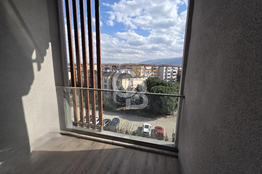 KARTEPE ZERAY ESİL KAPALI MUTFAKLI BÜYÜK TİP 2,5+1 SATILIK DAİRE