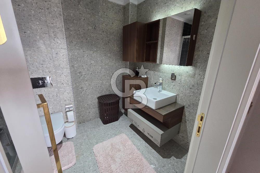 KARTEPE ZERAY ESİL KAPALI MUTFAKLI BÜYÜK TİP 2,5+1 SATILIK DAİRE