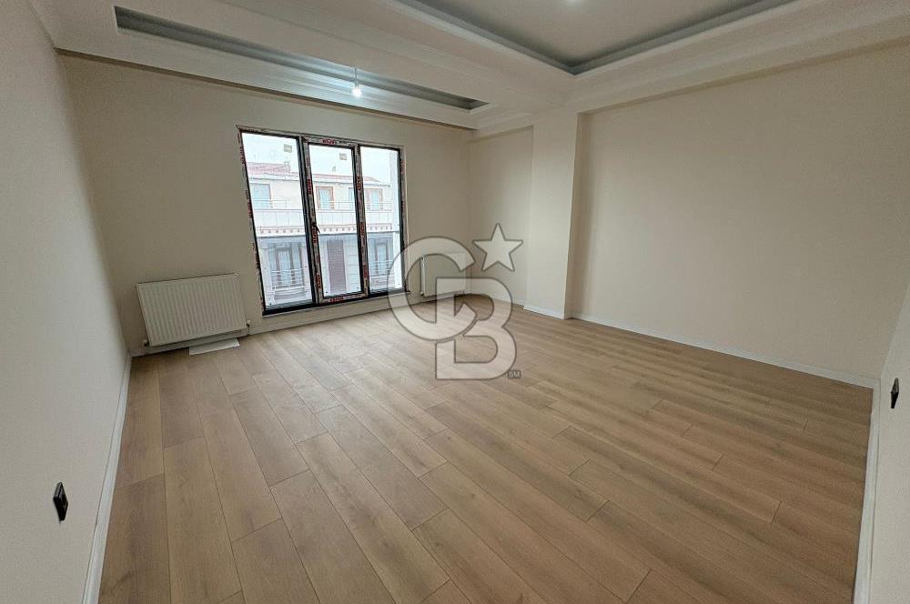 MERKEZİ KONUMDA ARA KAT LÜKS 2+1 İSKANLI DAİRE