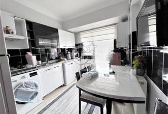 ŞEHİTLER CADDESİ KATTA ASANSÖRLÜ İSKANLI ÖN CEPHE 2 BALKONLU 3+1 - 4 - 335402