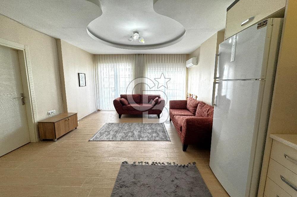 Hurma'nın Prestijli Sitesinde Havuz Manzaralı, Eşyalı 1+1 Daire