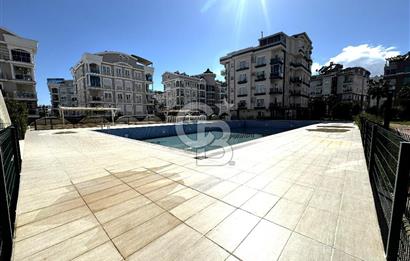 Hurma'nın Prestijli Sitesinde Havuz Manzaralı, Eşyalı 1+1 Daire