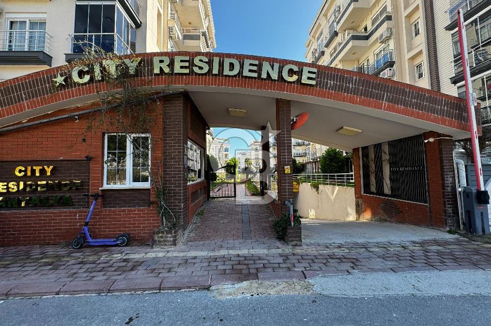 Hurma'nın Prestijli Sitesinde Havuz Manzaralı, Eşyalı 1+1 Daire