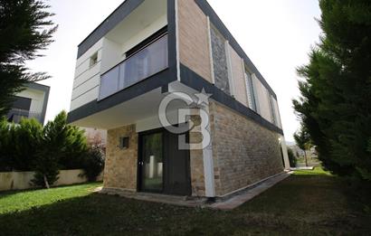 Kuşadası Davutlar Sirius Life Villalarında 4+1 Müstakil Villa