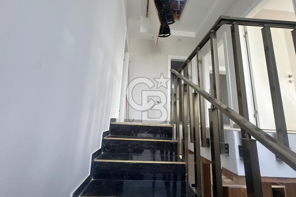 Kuşadası Davutlar Sirius Life Villalarında 4+1 Müstakil Villa