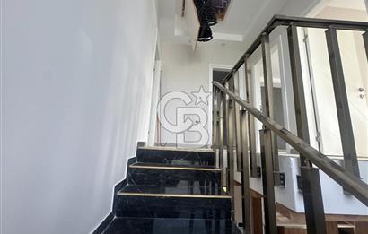 Kuşadası Davutlar Sirius Life Villalarında 4+1 Müstakil Villa