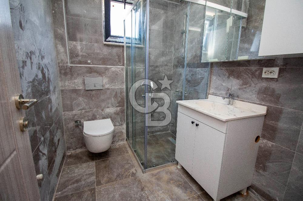 Ayvalık Küçükköy’de Denize Sıfır Satılık 2+1 Yazlık