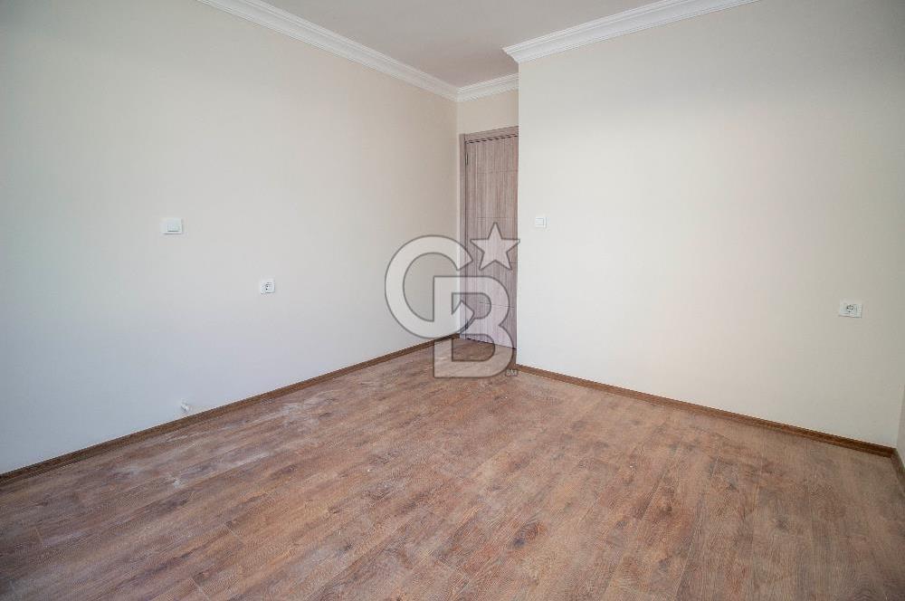 Ayvalık Küçükköy’de Denize Sıfır Satılık 2+1 Yazlık