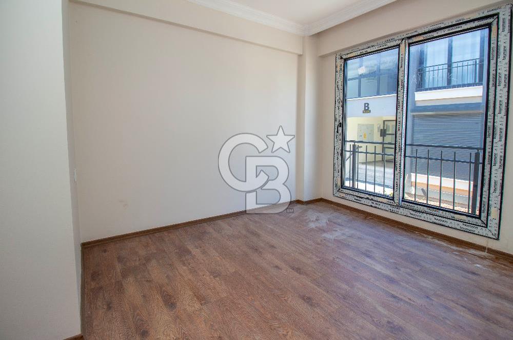 Ayvalık Küçükköy’de Denize Sıfır Satılık 2+1 Yazlık