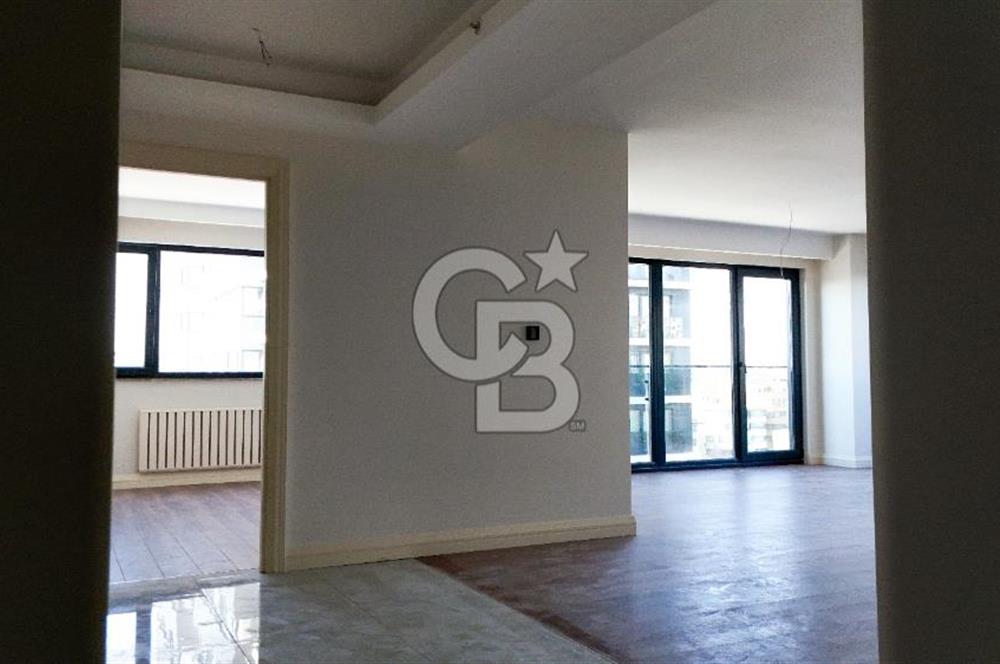 DOC'S VADİ ÇANKAYANIN GÖBEĞİNDE 4,5+1 LÜX KİRALIK DAİRE