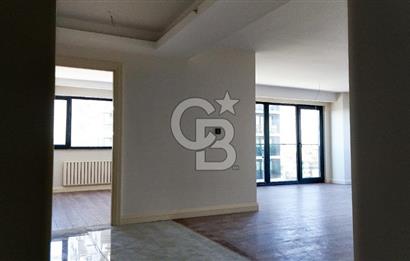 DOC'S VADİ ÇANKAYANIN GÖBEĞİNDE 4,5+1 LÜX KİRALIK DAİRE