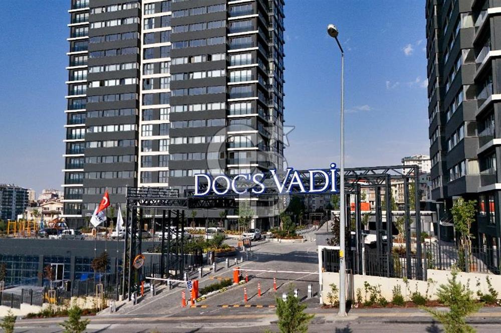 DOC'S VADİ ÇANKAYANIN GÖBEĞİNDE 4,5+1 LÜX KİRALIK DAİRE