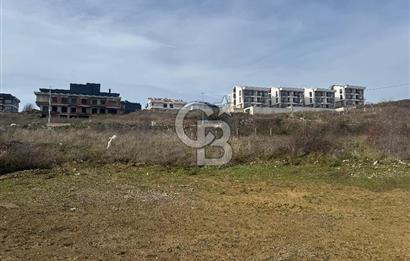 YALOVA MERKEZ DE SATILIK 2 KAT KONUT İMARLI DENİZ MANZARALI ARSA