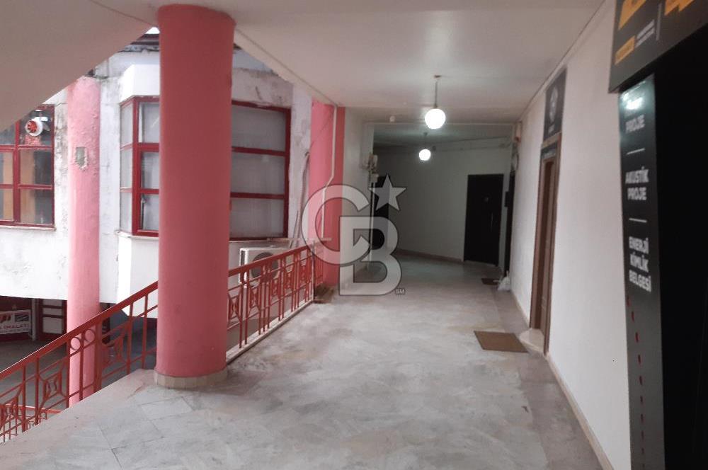 ORHANGAZİ DOĞAN GÜLLÜ İŞ MERKEZİNDE SATILIK OFİS !.