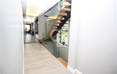 GÜZELBAHÇE ÇAMLI’DA SATILIK 4+2 LÜKS TRİPLEKS VİLLA