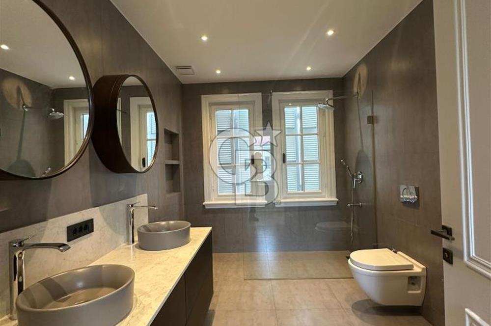 KEMER COUNTRY ANA FAZDA H TİPİ ŞIK VİLLA