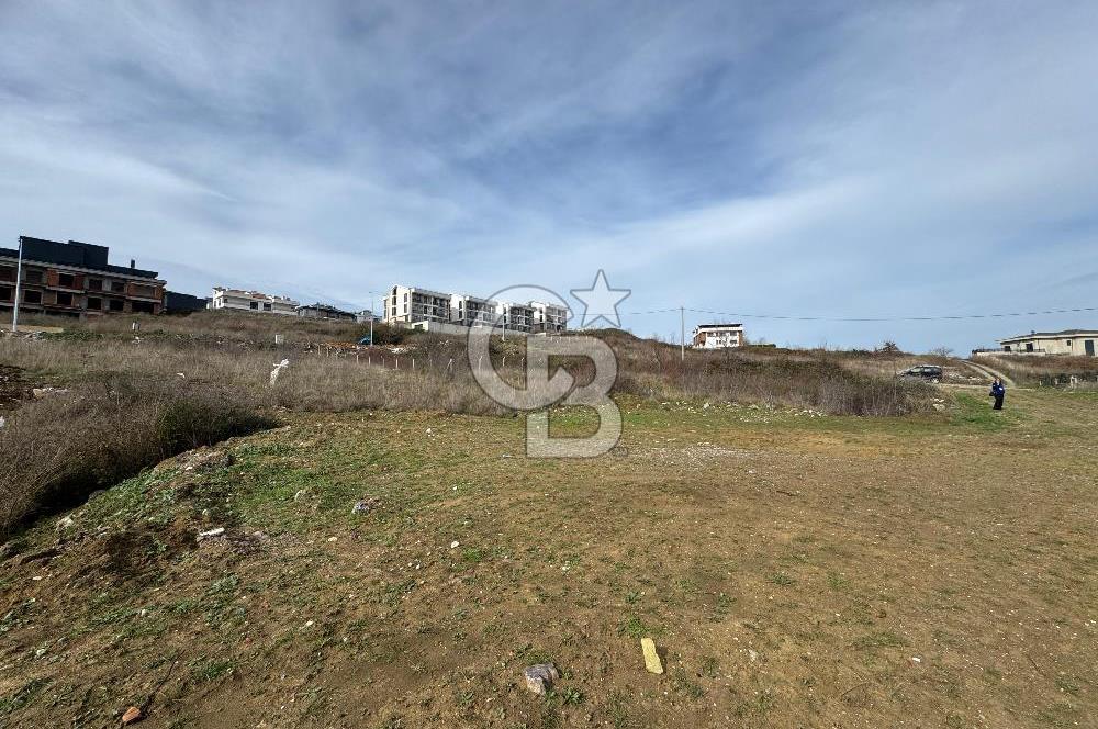 YALOVA MERKEZ DE SATILIK 2 KAT KONUT İMARLI DENİZ MANZARALI ARSA