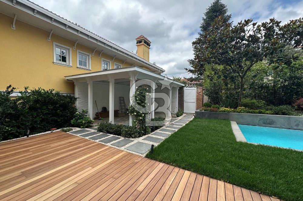 KEMER COUNTRY ANA FAZDA H TİPİ ŞIK VİLLA