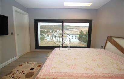 GÜZELBAHÇE ÇAMLI’DA SATILIK 4+2 LÜKS TRİPLEKS VİLLA