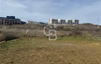 YALOVA MERKEZ DE SATILIK 2 KAT KONUT İMARLI DENİZ MANZARALI ARSA