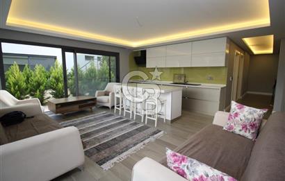 GÜZELBAHÇE ÇAMLI’DA SATILIK 4+2 LÜKS TRİPLEKS VİLLA