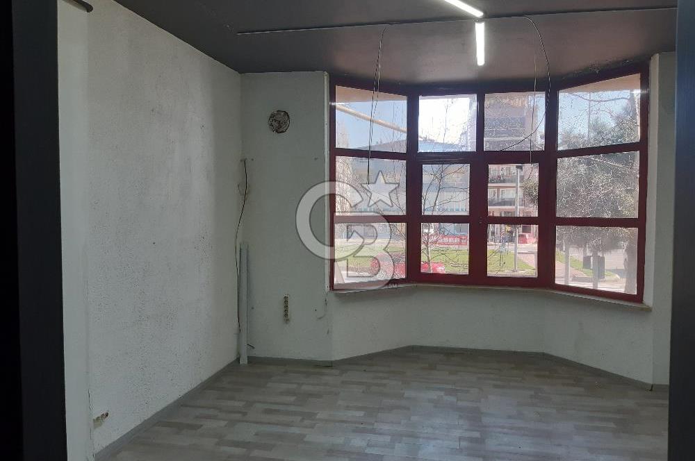 ORHANGAZİ DOĞAN GÜLLÜ İŞ MERKEZİNDE SATILIK OFİS !.