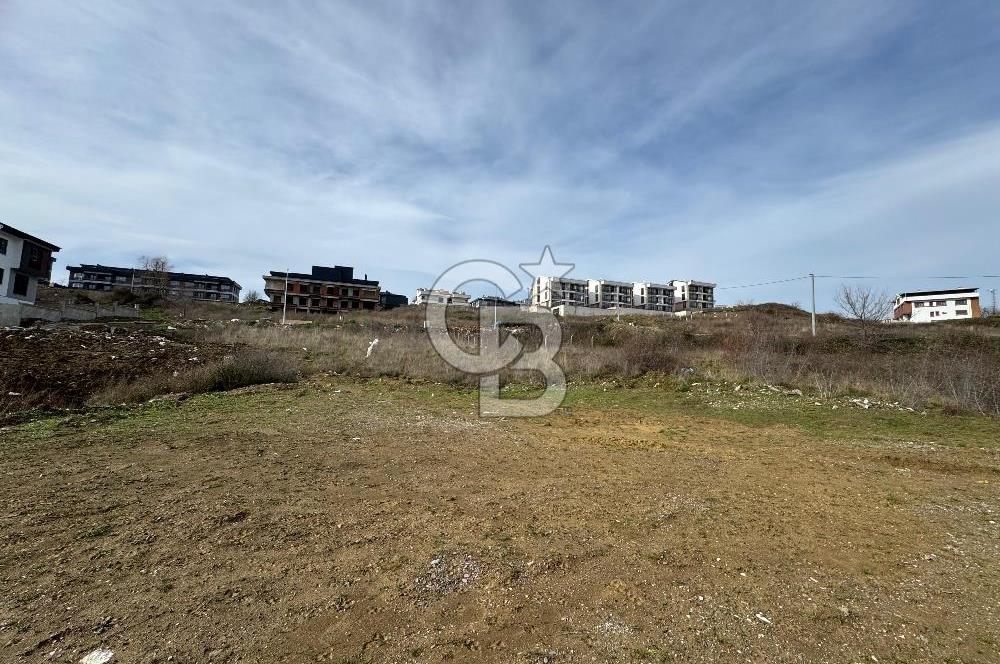 YALOVA MERKEZ DE SATILIK 2 KAT KONUT İMARLI DENİZ MANZARALI ARSA