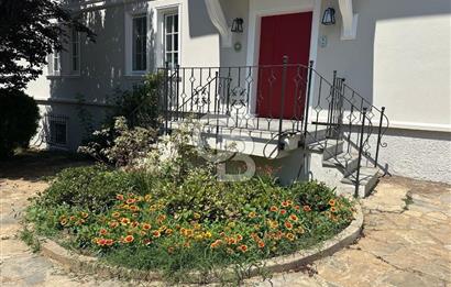 KEMER COUNTRY ANA FAZDA H TİPİ ŞIK VİLLA