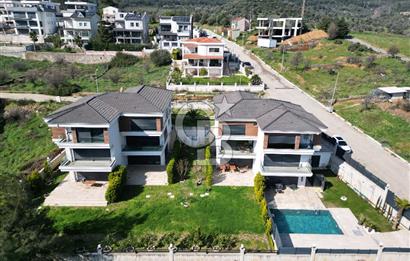 GÜZELBAHÇE ÇAMLI’DA SATILIK 4+2 LÜKS TRİPLEKS VİLLA