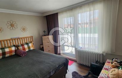 Esat'ta Eşyalı Satılık 2+1 Daire - Kızılay'a Yakın