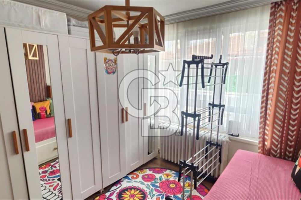 Esat'ta Eşyalı Satılık 2+1 Daire - Kızılay'a Yakın