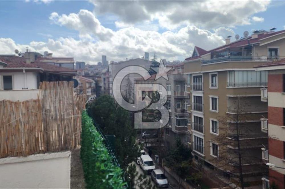 Esat'ta Eşyalı Satılık 2+1 Daire - Kızılay'a Yakın