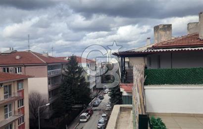 Esat'ta Eşyalı Satılık 2+1 Daire - Kızılay'a Yakın