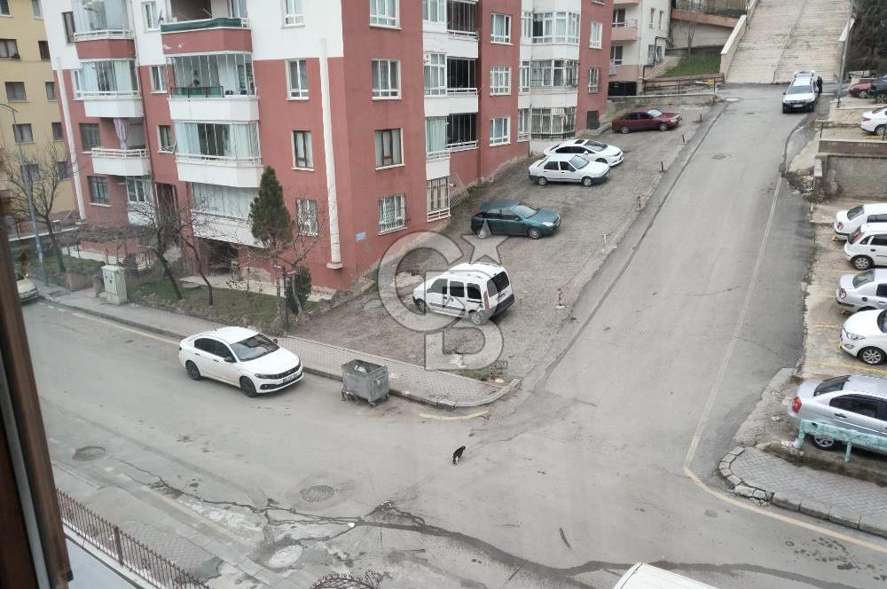 ANKARA MAMAKTA MERKEZE YAKIN 3+1 GENİŞ AİLE DAİRESİ 