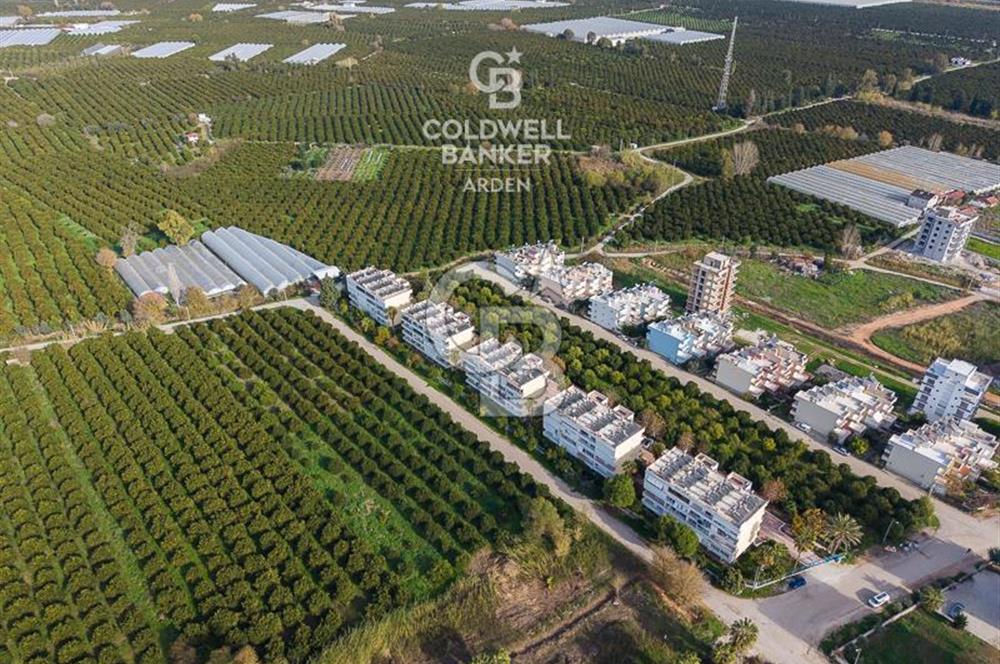 FİNİKE DE CB ARDEN DEN DENİZE YÜRÜME MESAFESİNDE SATILIK DAİRE