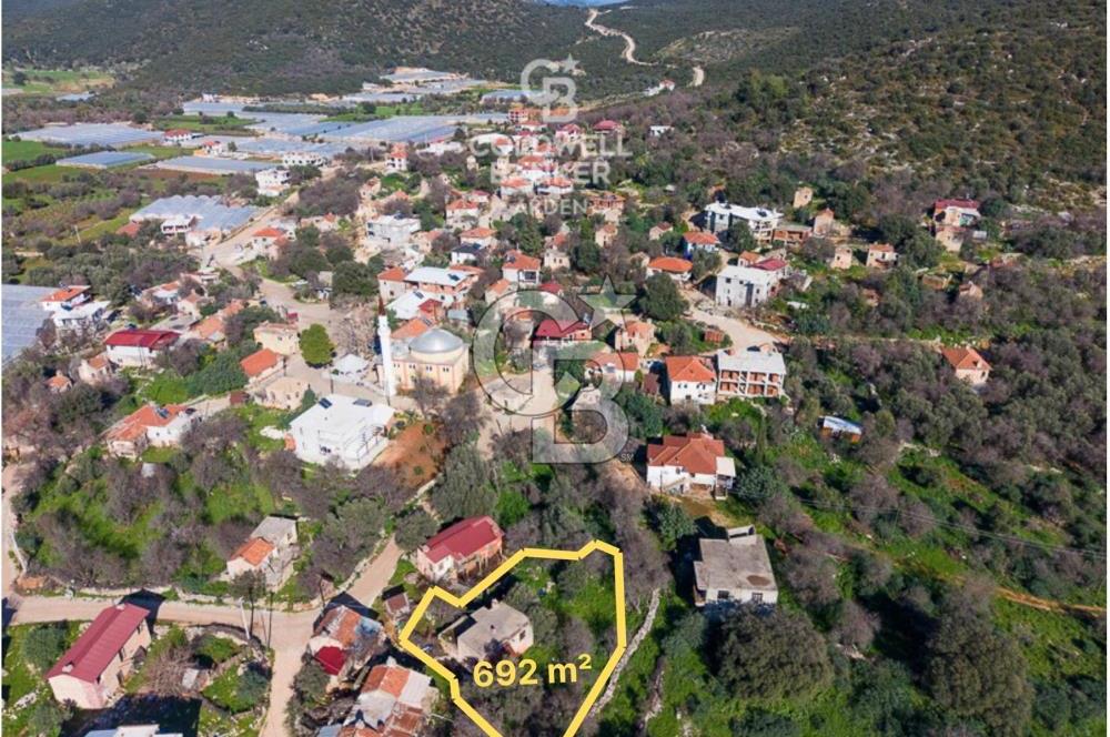 KAŞ TA CB ARDEN DEN 692m² MÜSTAKİL EV AHIR VE ARSASI 