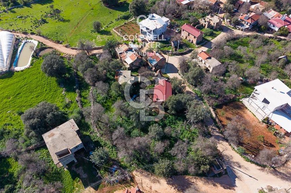 KAŞ TA CB ARDEN DEN 692m² MÜSTAKİL EV AHIR VE ARSASI 