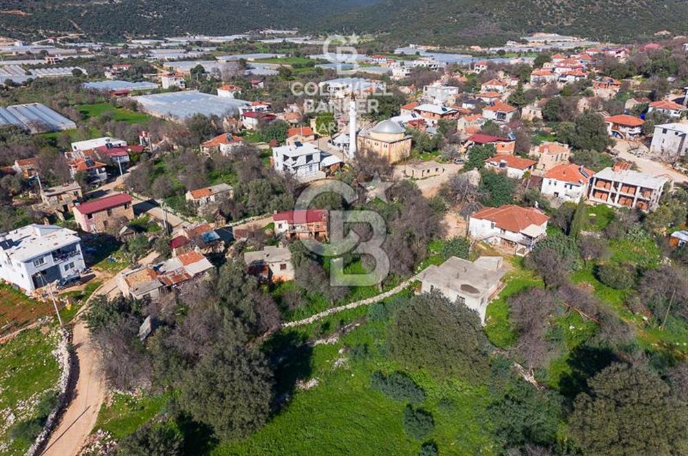 KAŞ TA CB ARDEN DEN 692m² MÜSTAKİL EV AHIR VE ARSASI 
